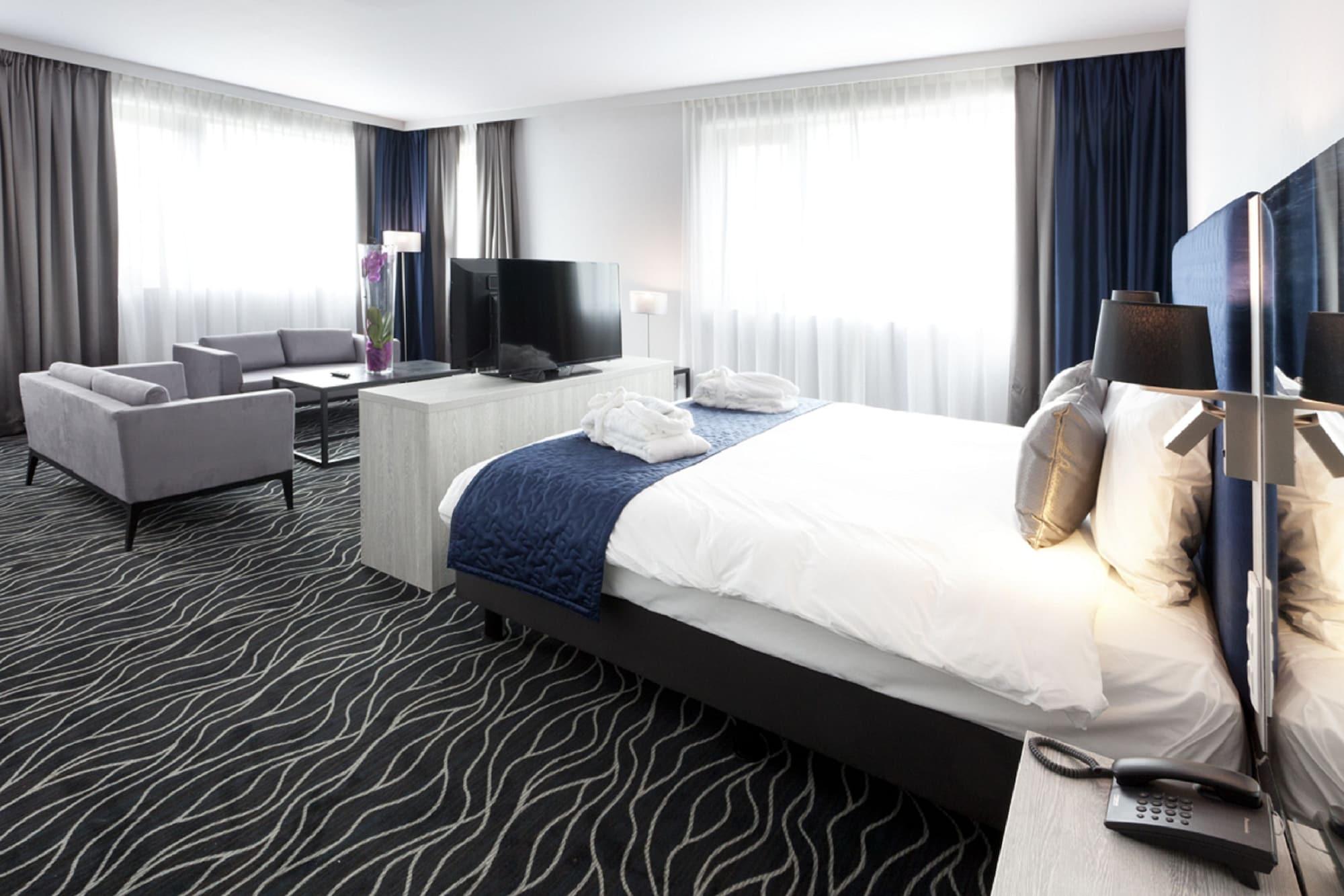 Van Der Valk Hotel Mons Congres & Spa Екстериор снимка