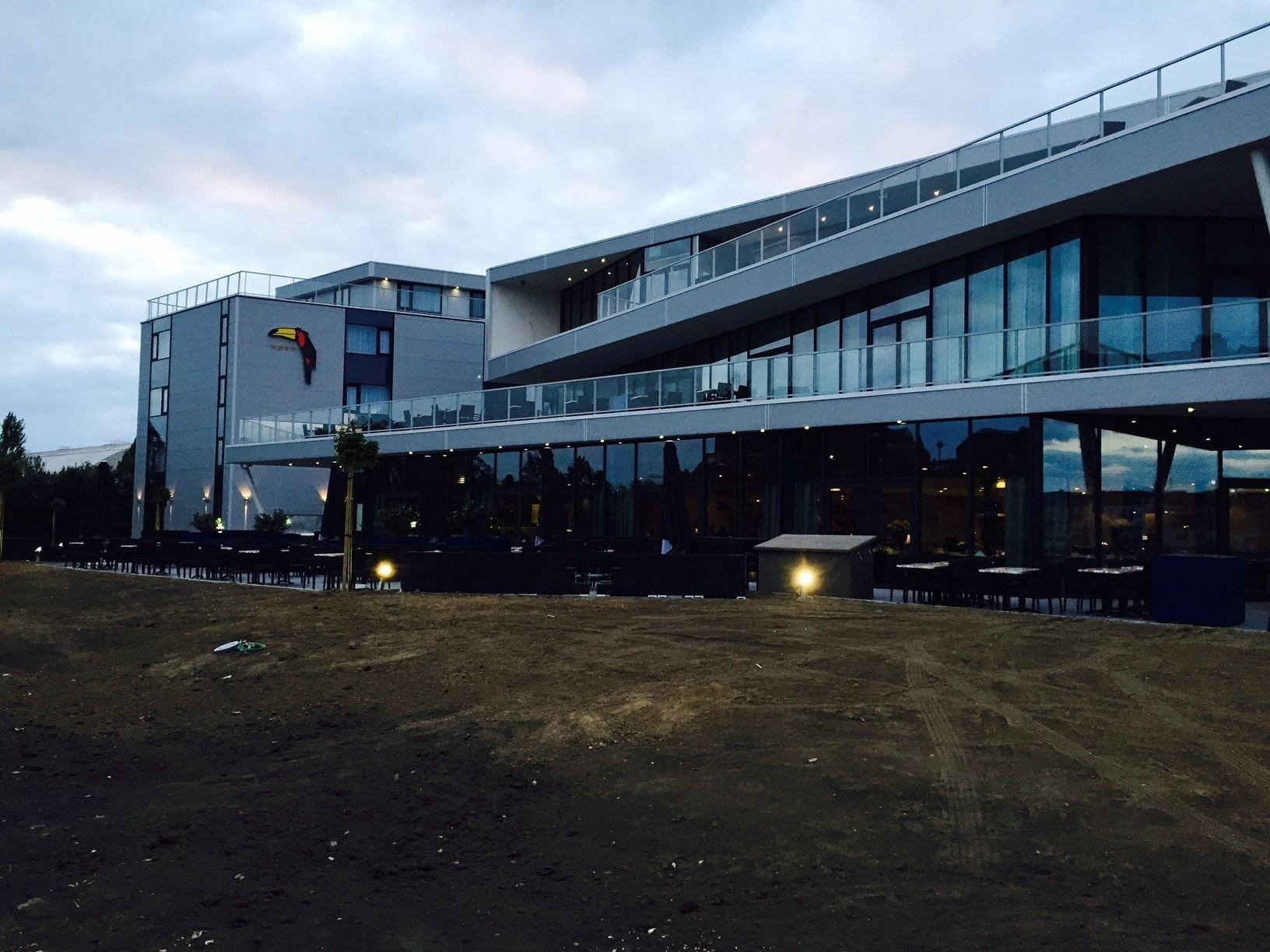 Van Der Valk Hotel Mons Congres & Spa Екстериор снимка