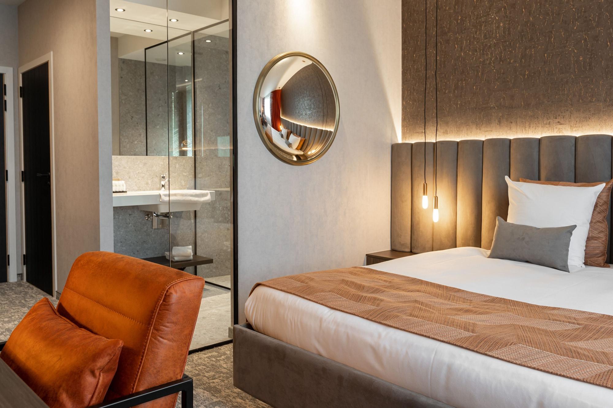 Van Der Valk Hotel Mons Congres & Spa Екстериор снимка