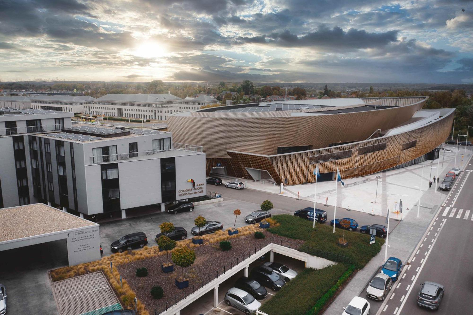 Van Der Valk Hotel Mons Congres & Spa Екстериор снимка