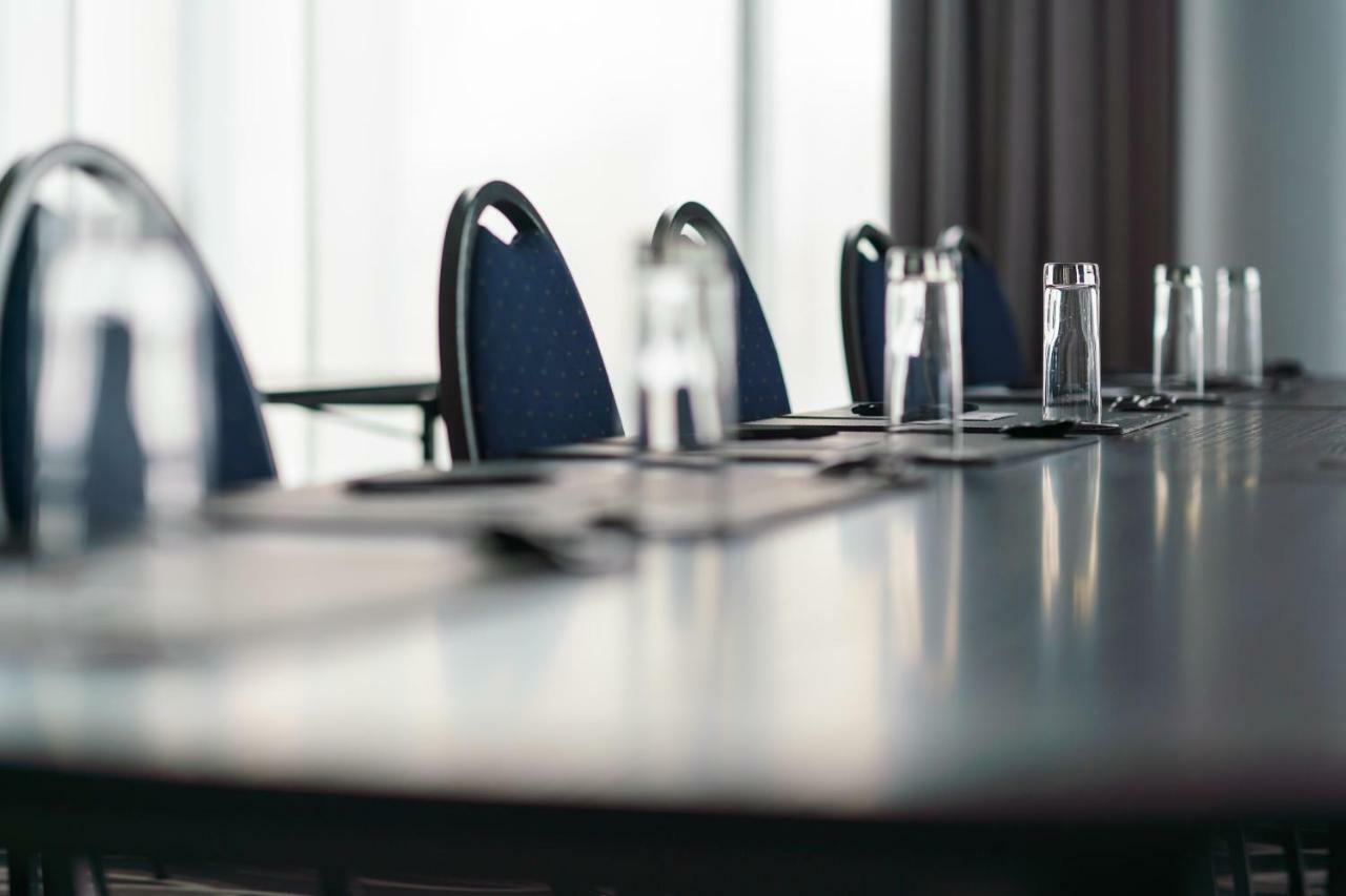 Van Der Valk Hotel Mons Congres & Spa Екстериор снимка